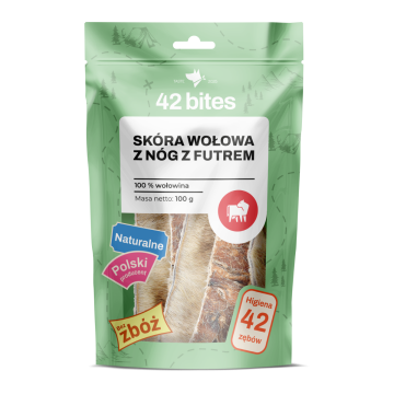 Skóra wołowa z nóg z futrem 100g - 42 Bites